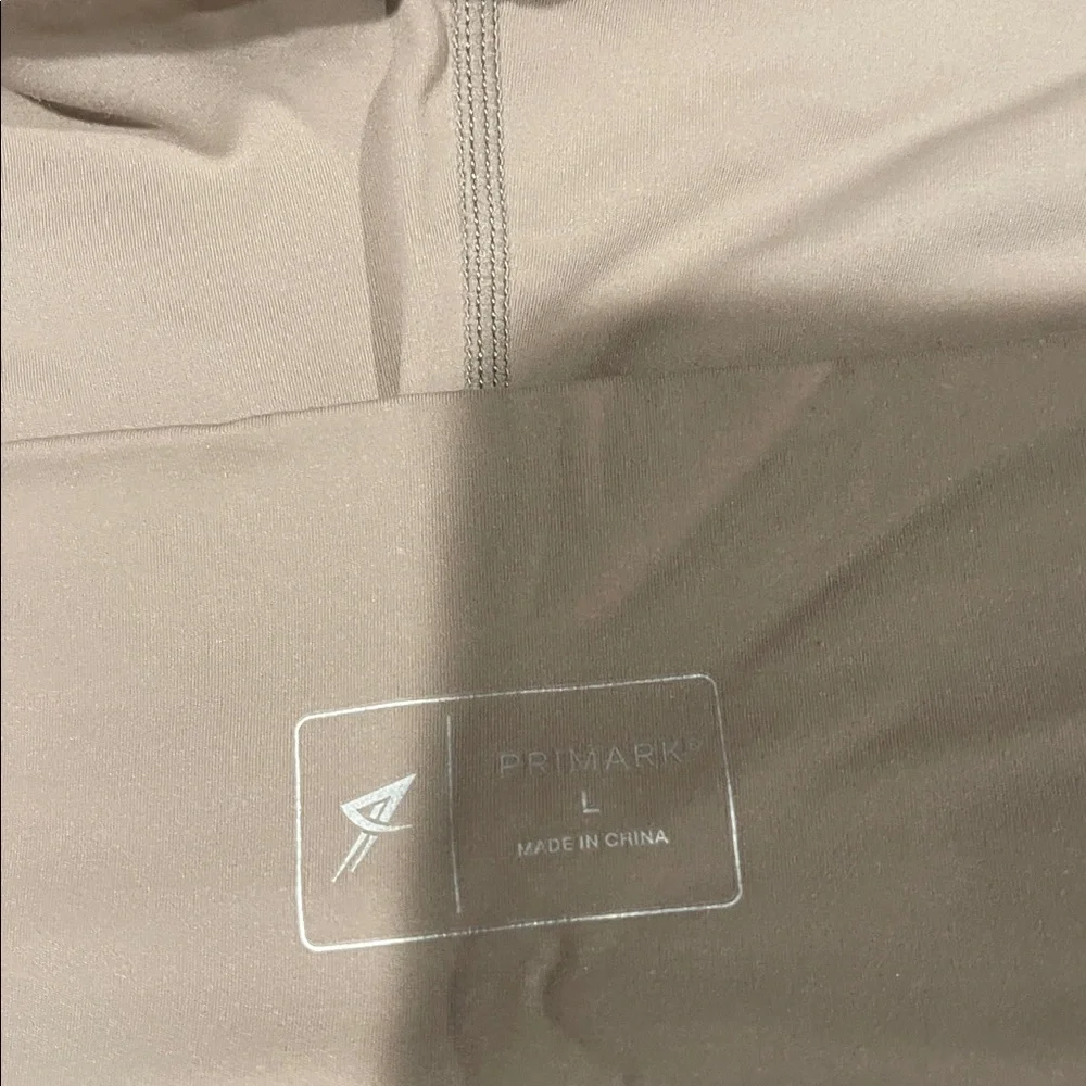 Primark Light Tan Zip-Up Jacket xxL pants are a large tee shirt is small 3 pice - Picture 6 of 6